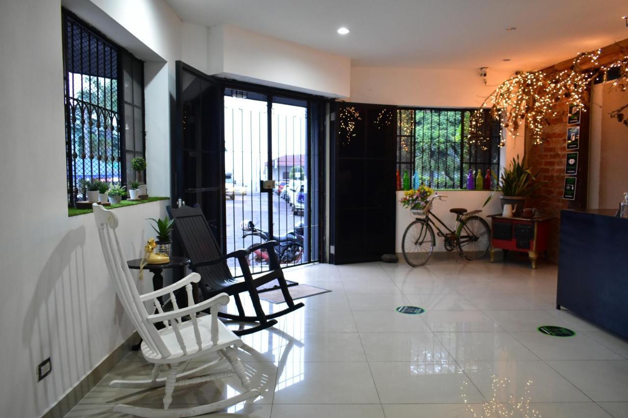 La Casa De Mamapan Hotel Colonial Ahuachapán 외부 사진