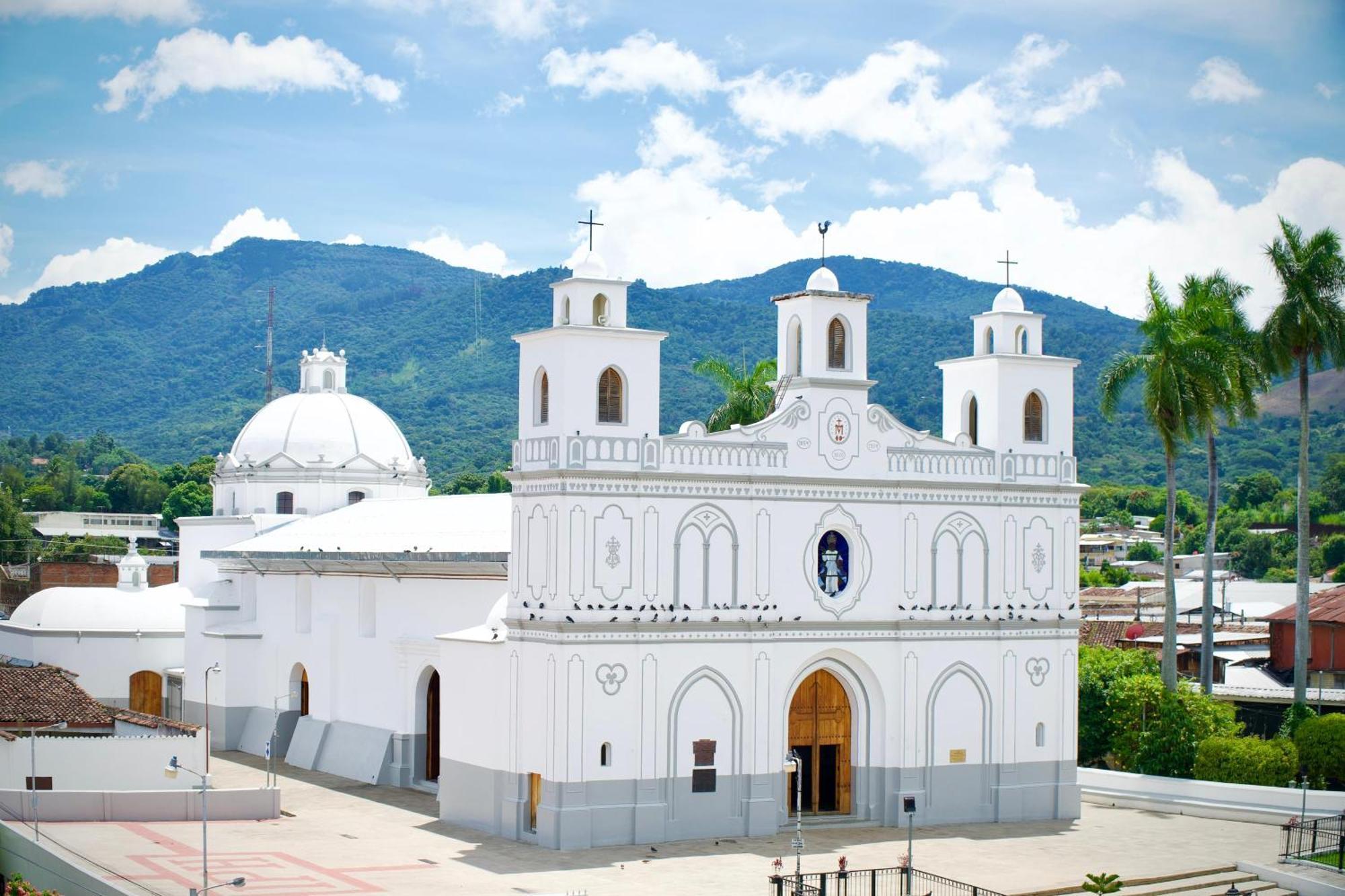 La Casa De Mamapan Hotel Colonial Ahuachapán 외부 사진