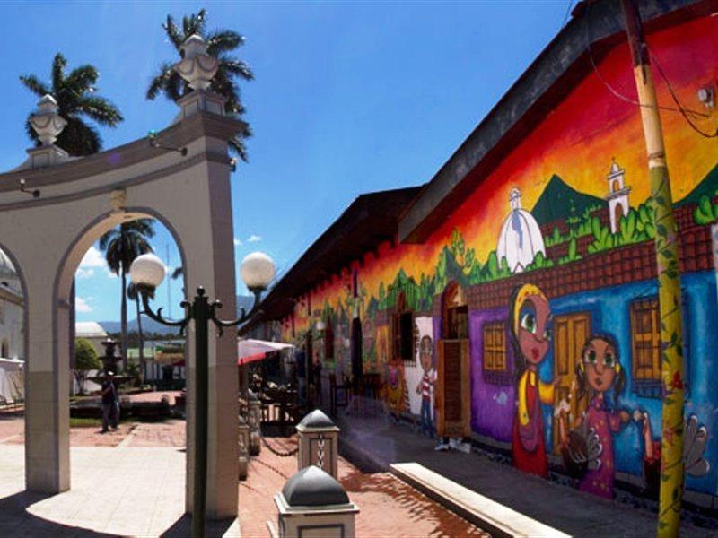 La Casa De Mamapan Hotel Colonial Ahuachapán 외부 사진